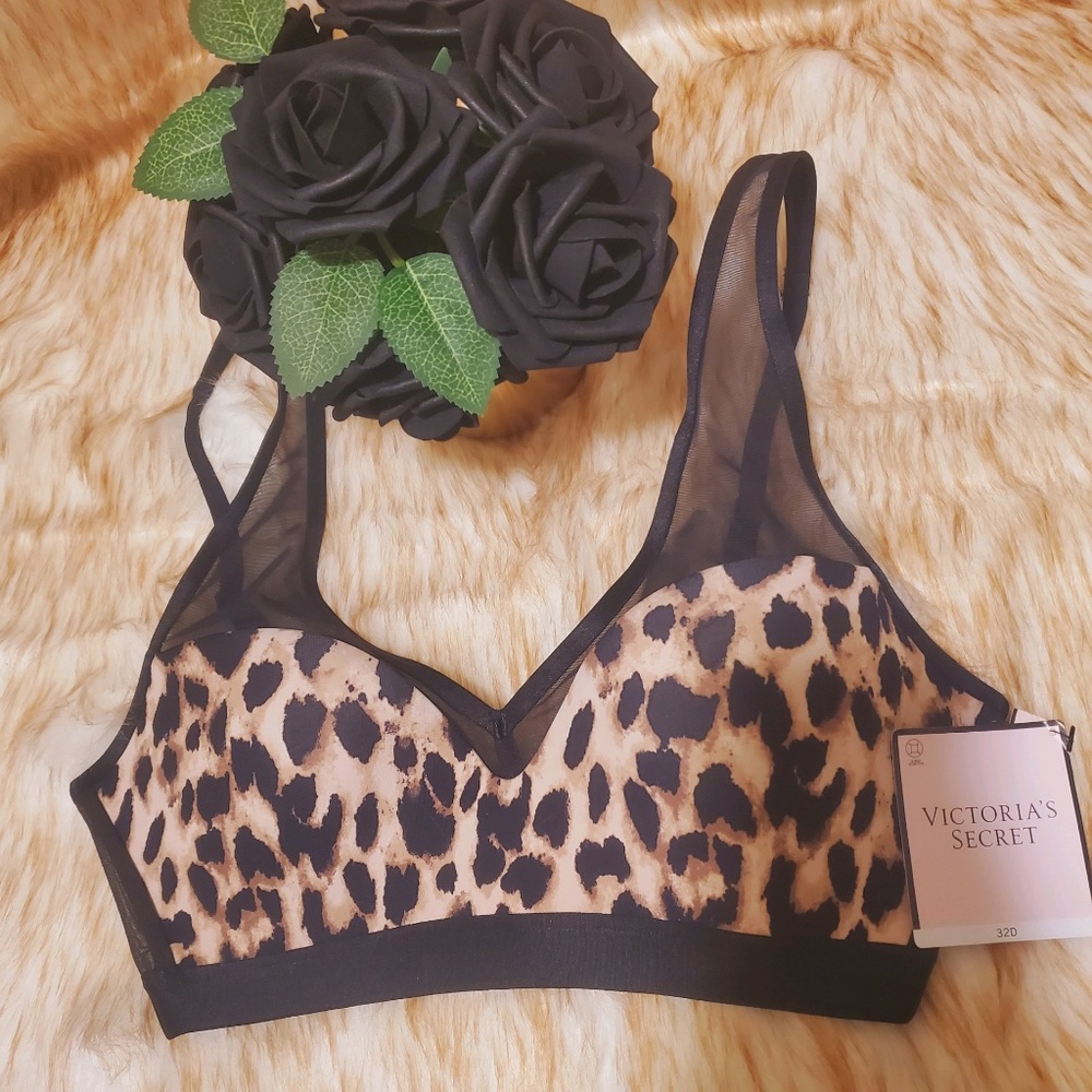 VS Medium Support Plunge Sport Bra